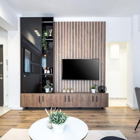 Majestic Apartament With View In Magheru Бухарест Экстерьер фото